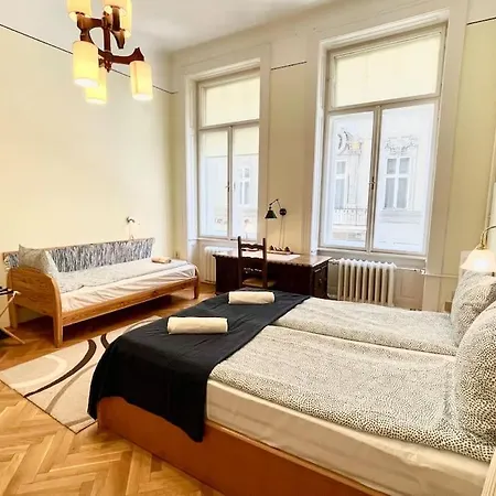 Bank5 Central Apartment Budapest Extérieur photo